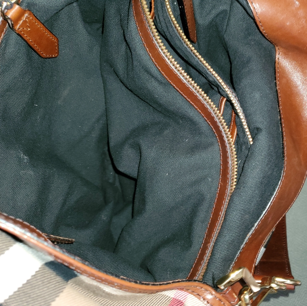 Burberry - Picture 4 of 4
